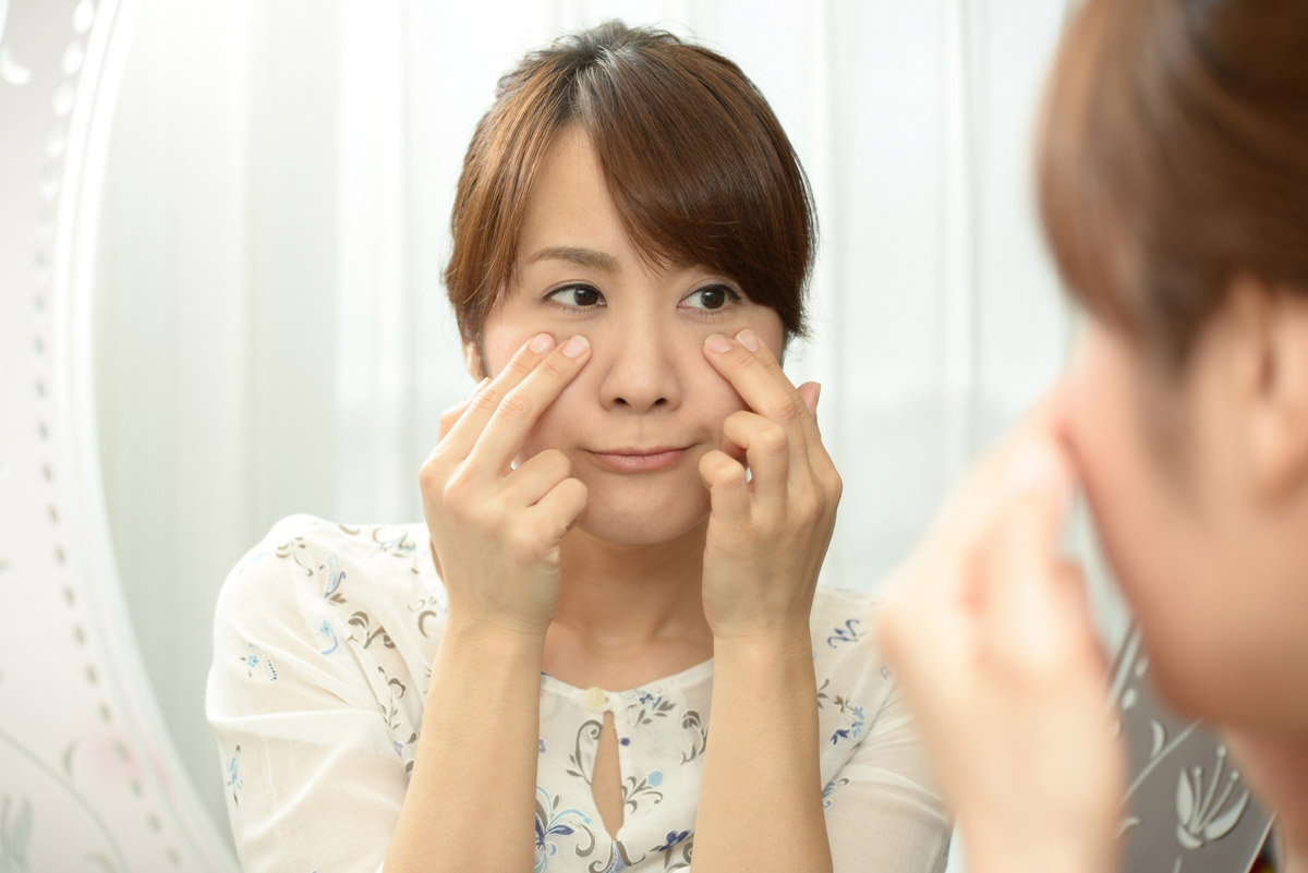 目の下の脱脂は10年後どうなる？自然な仕上がりを保つポイント